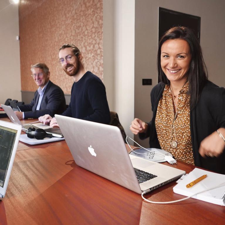 SAPIDE ATELIER DESIGN / MOBILIER BUREAU /