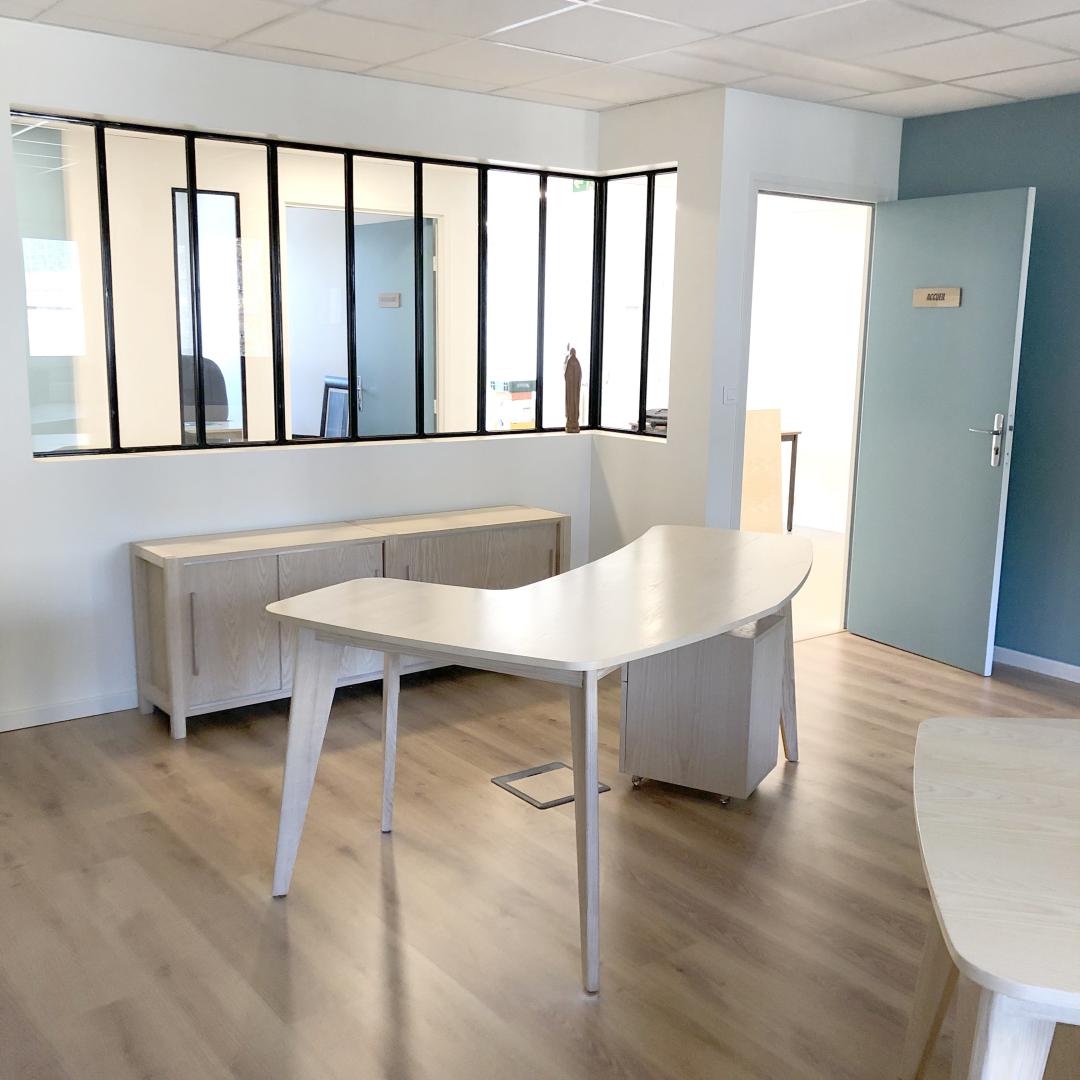 FABRICATION BUREAU / NOTRE DAME DE LOURDES / SAPIDE DESIGN